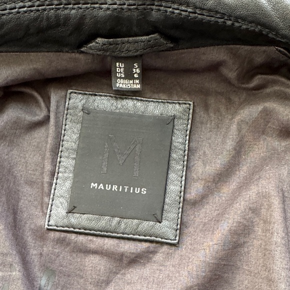 Mauritius Sofia Black Leather Jacket - Picture 10 of 11